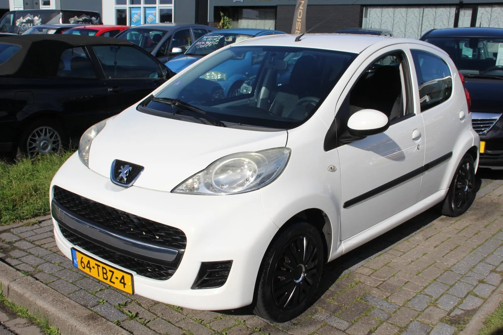 Peugeot 107 (2012) — foto 1