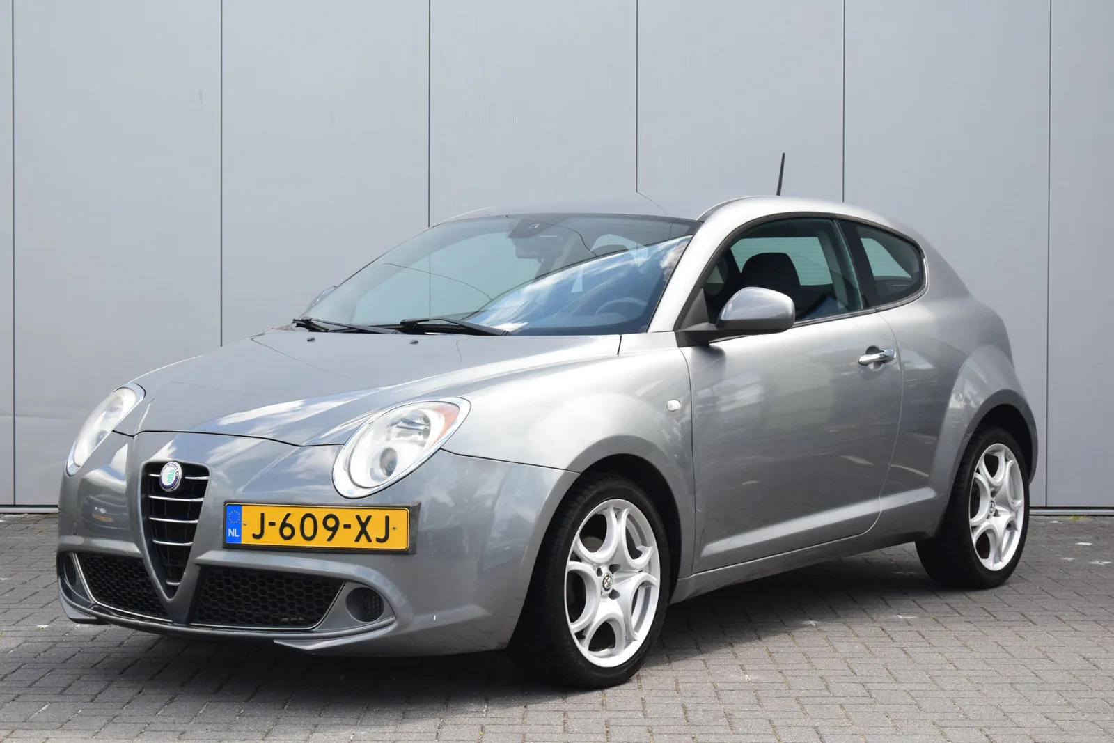 Alfa Romeo Mito (2009) — foto 1
