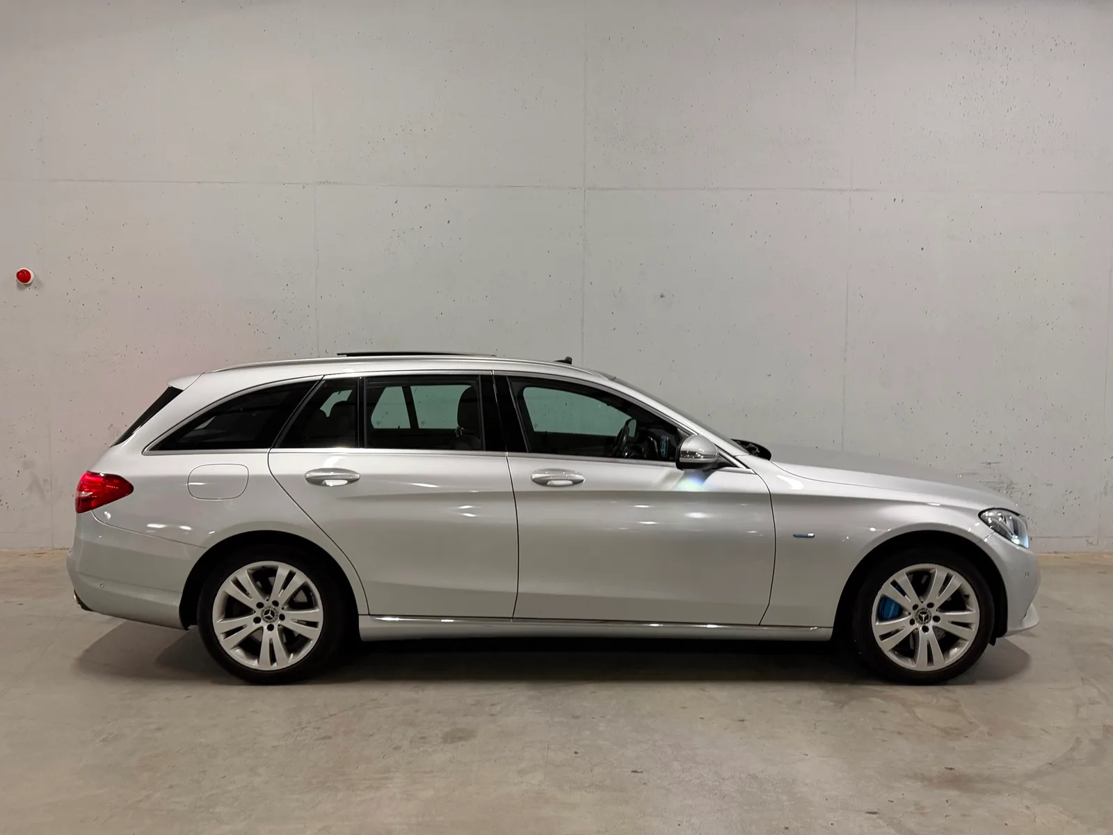 Mercedes-Benz C-Klasse (2017) — foto 1