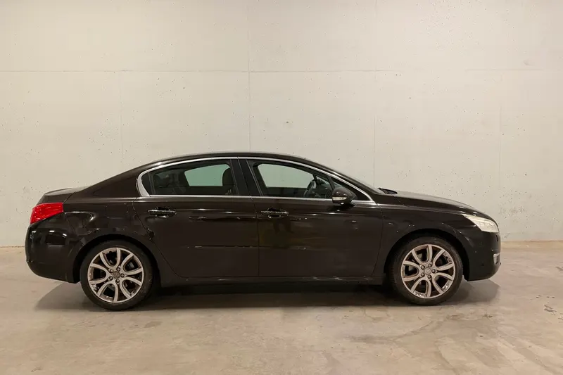 Peugeot 508 (2011)