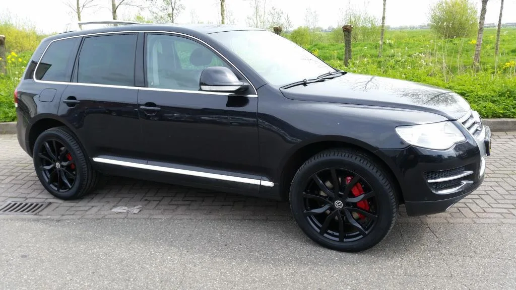 Volkswagen Touareg (2007) — foto 1