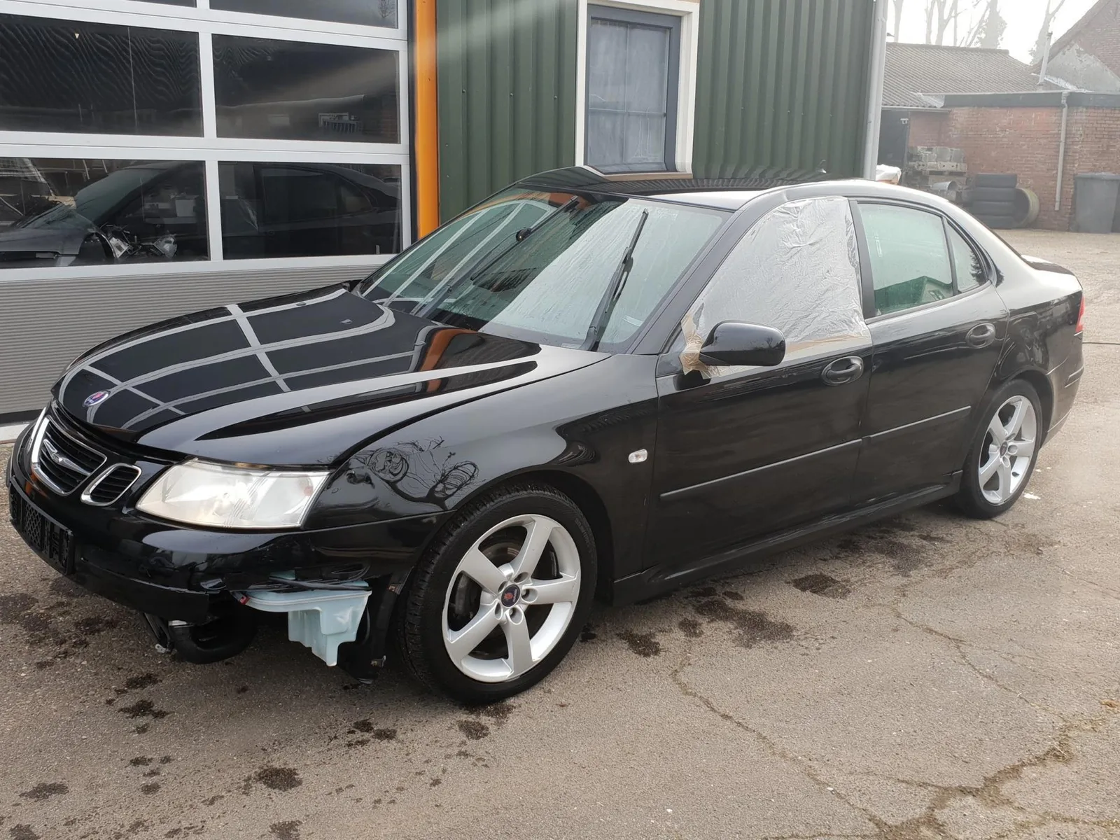 Saab 9-3 (2004) — foto 1