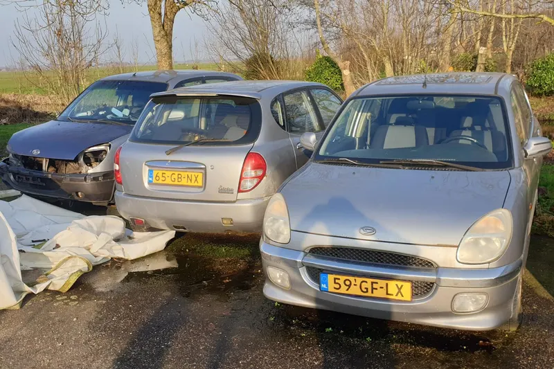 Daihatsu Sirion (2002)
