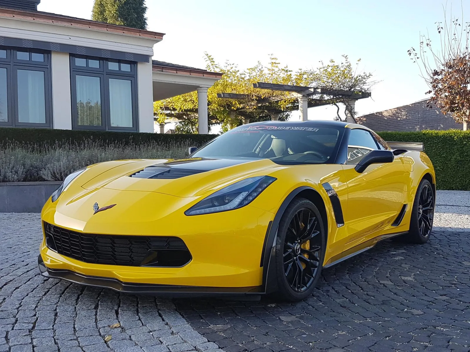 Chevrolet Corvette (2015) — foto 1