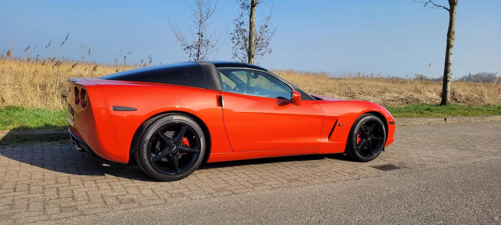 Chevrolet Corvette (2011) — foto 1