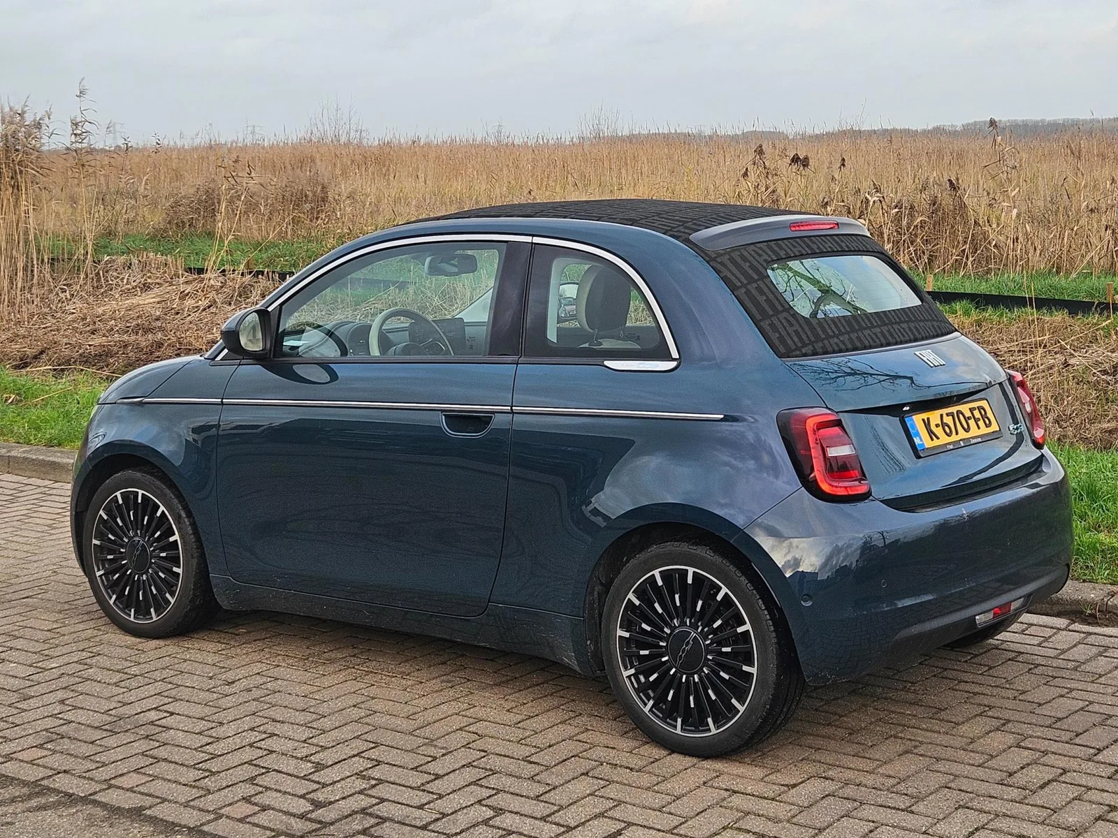 Fiat 500e (2020) — foto 1