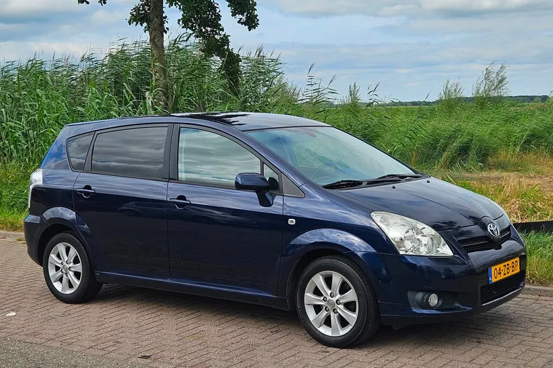 Toyota Verso (2007)