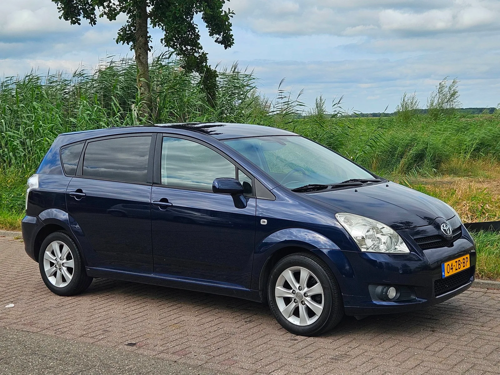 Toyota Verso (2007) — foto 1