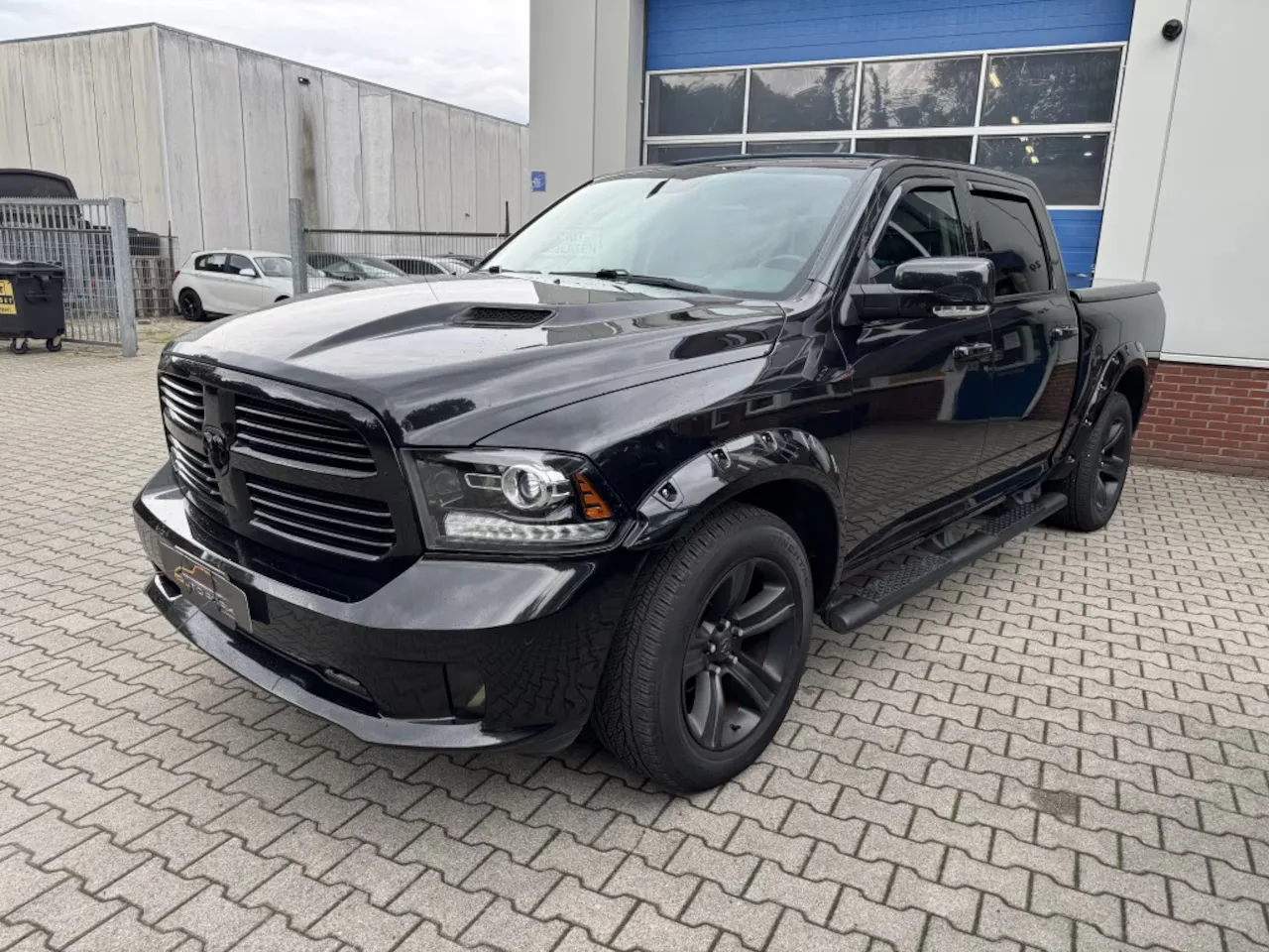 Dodge Ram (2017) — foto 1