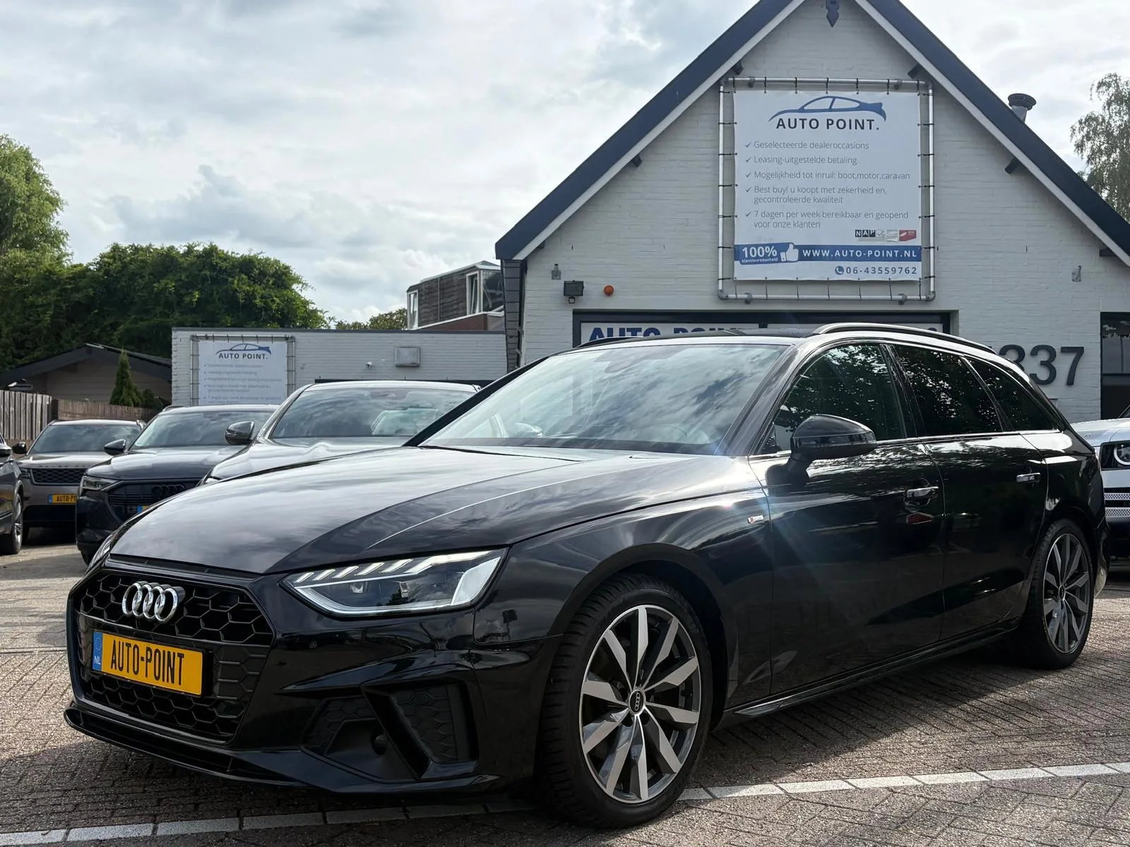 Audi A4 (2022) — foto 1
