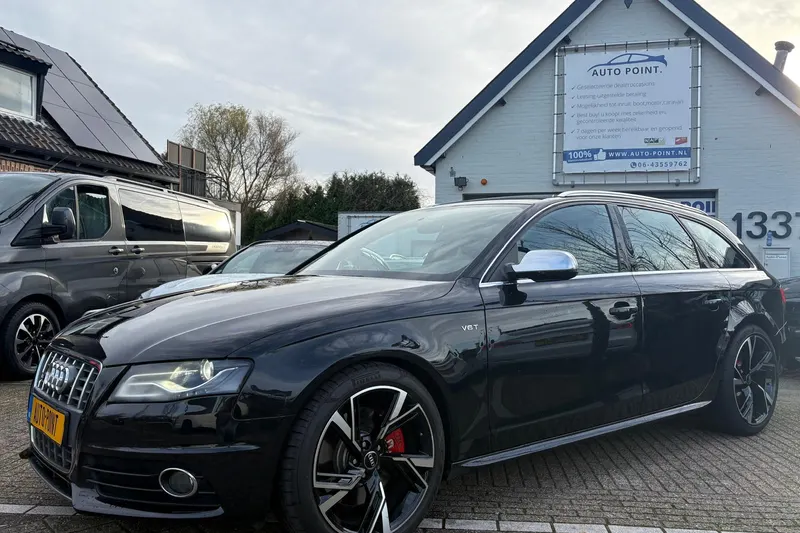 Audi S4 (2011)