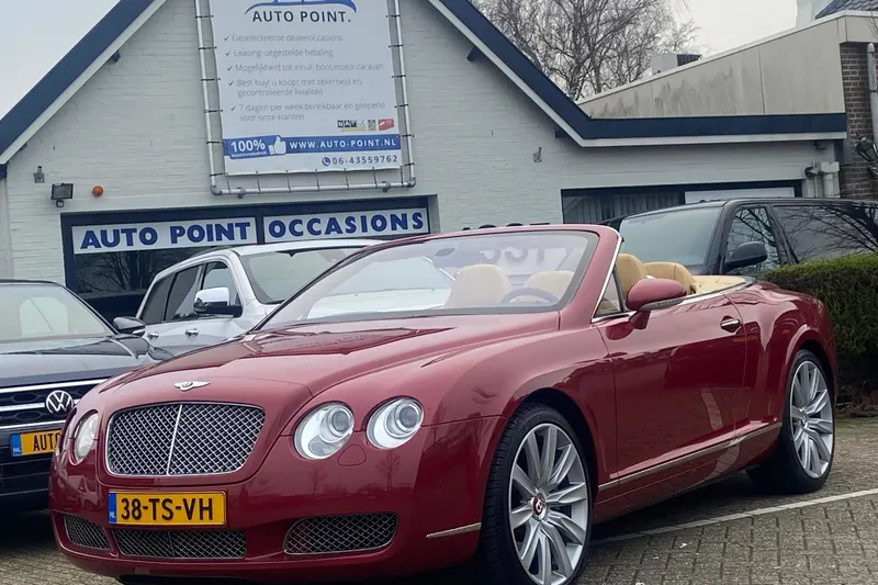 Bentley Continental GTC (2007)