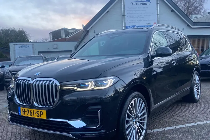 BMW X7 (2019)