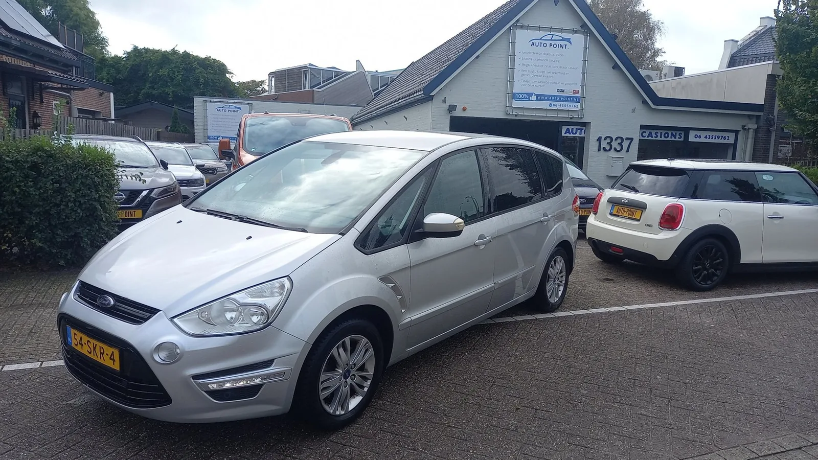 Ford S-Max (2011) — foto 1