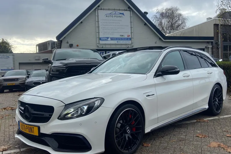 Mercedes-Benz C-Klasse (2015)