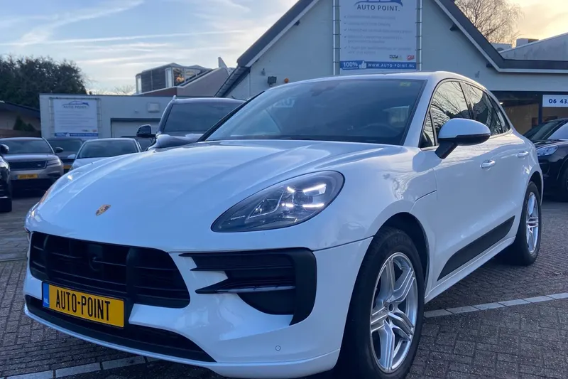 Porsche Macan (2020)