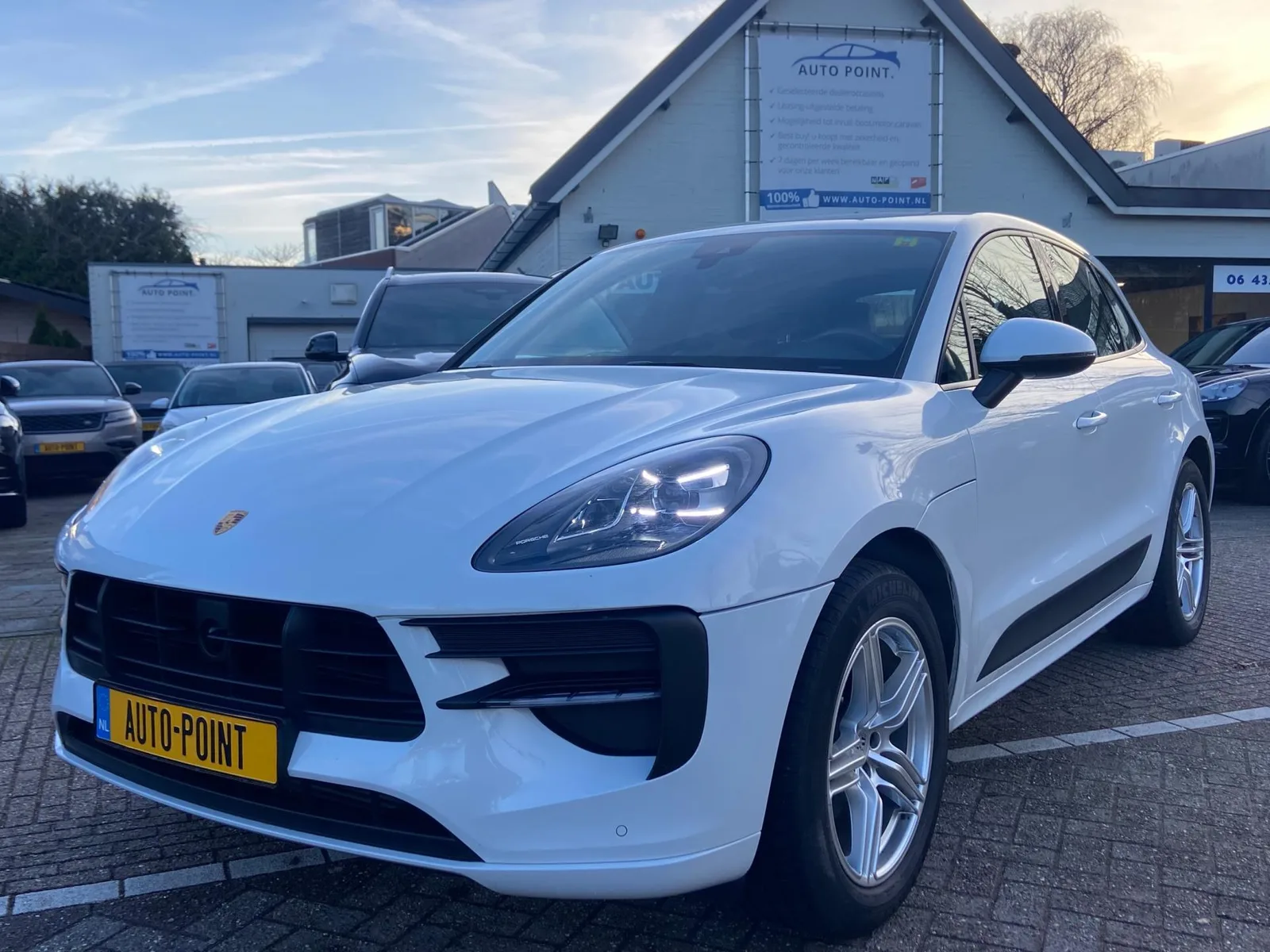 Porsche Macan (2020) — foto 1