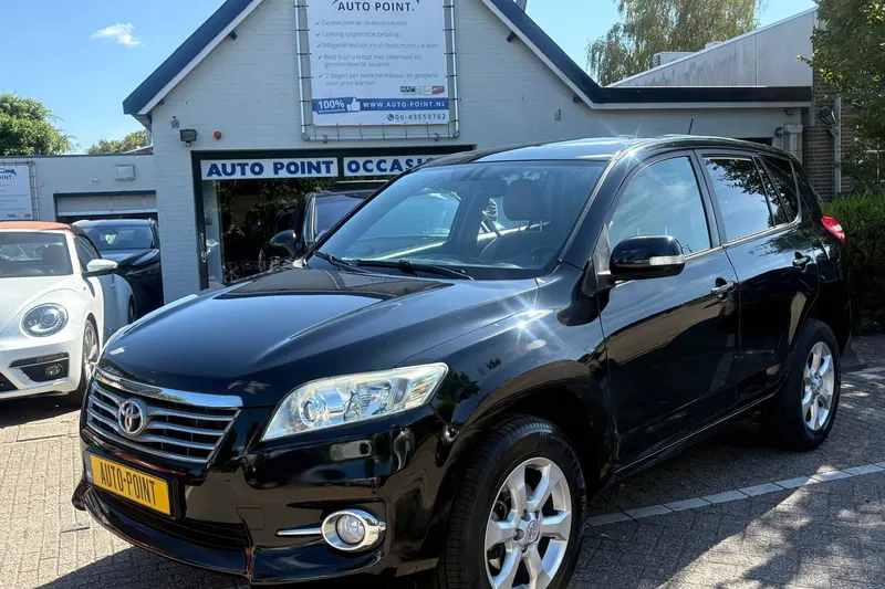 Toyota RAV4 (2012)