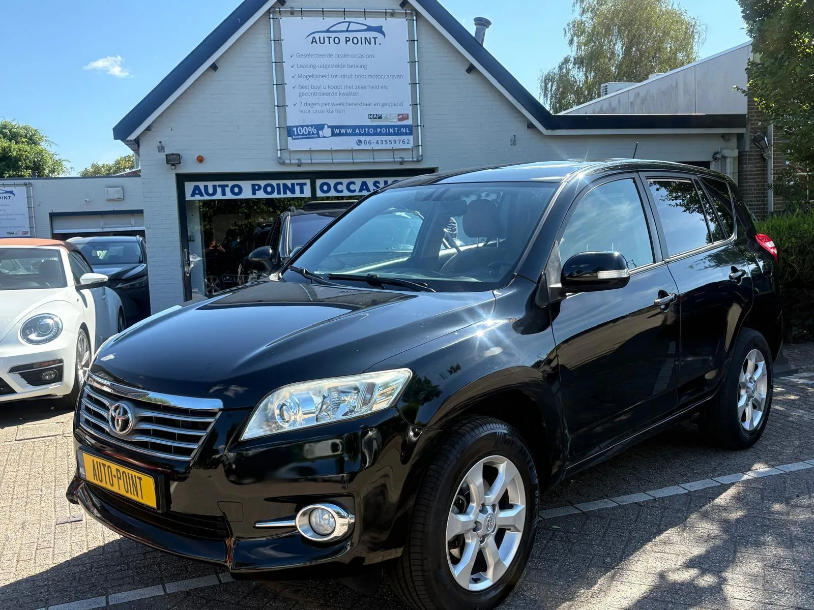Toyota RAV4 (2012) — foto 1
