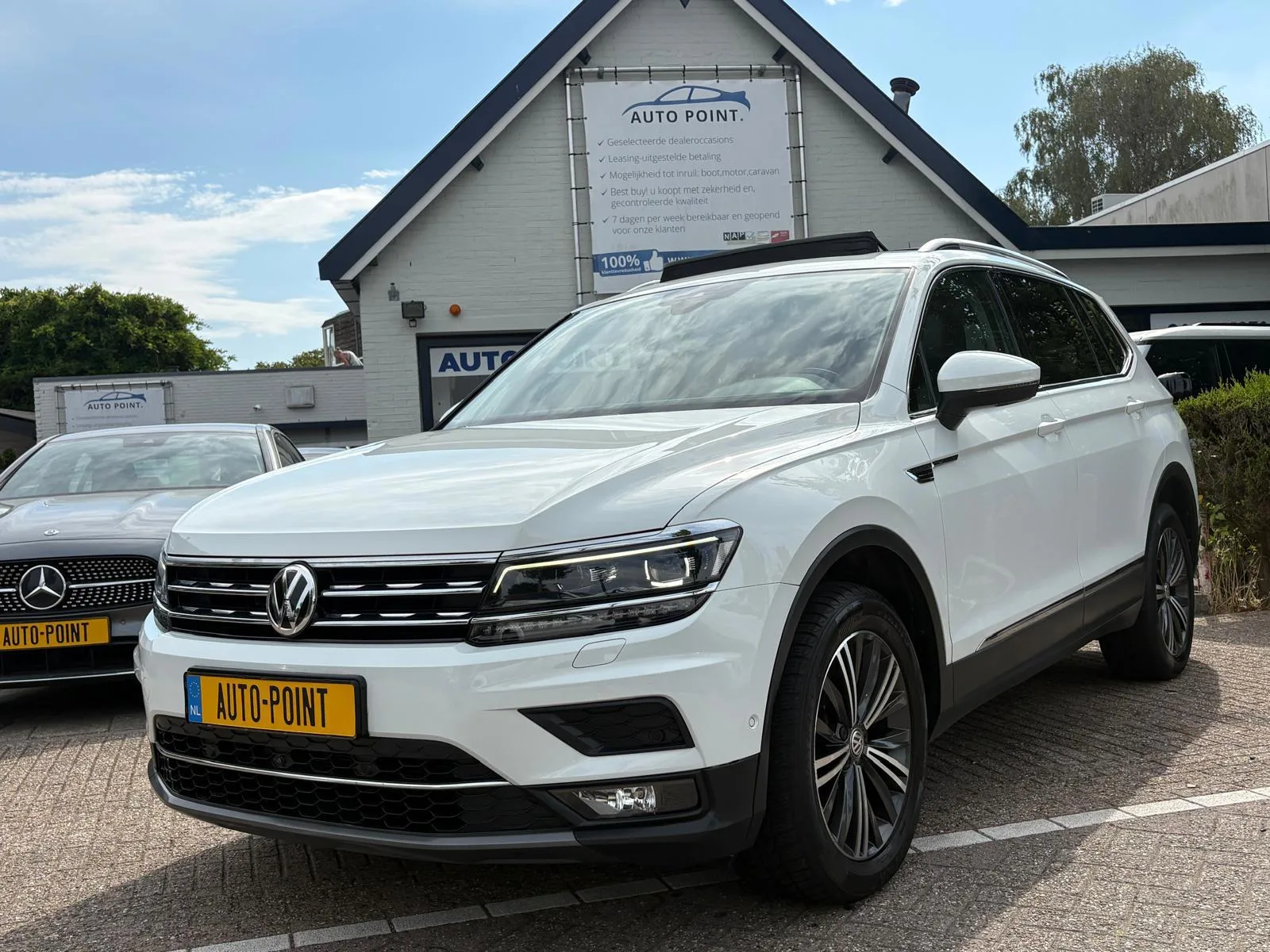 Volkswagen Tiguan (2020) — foto 1