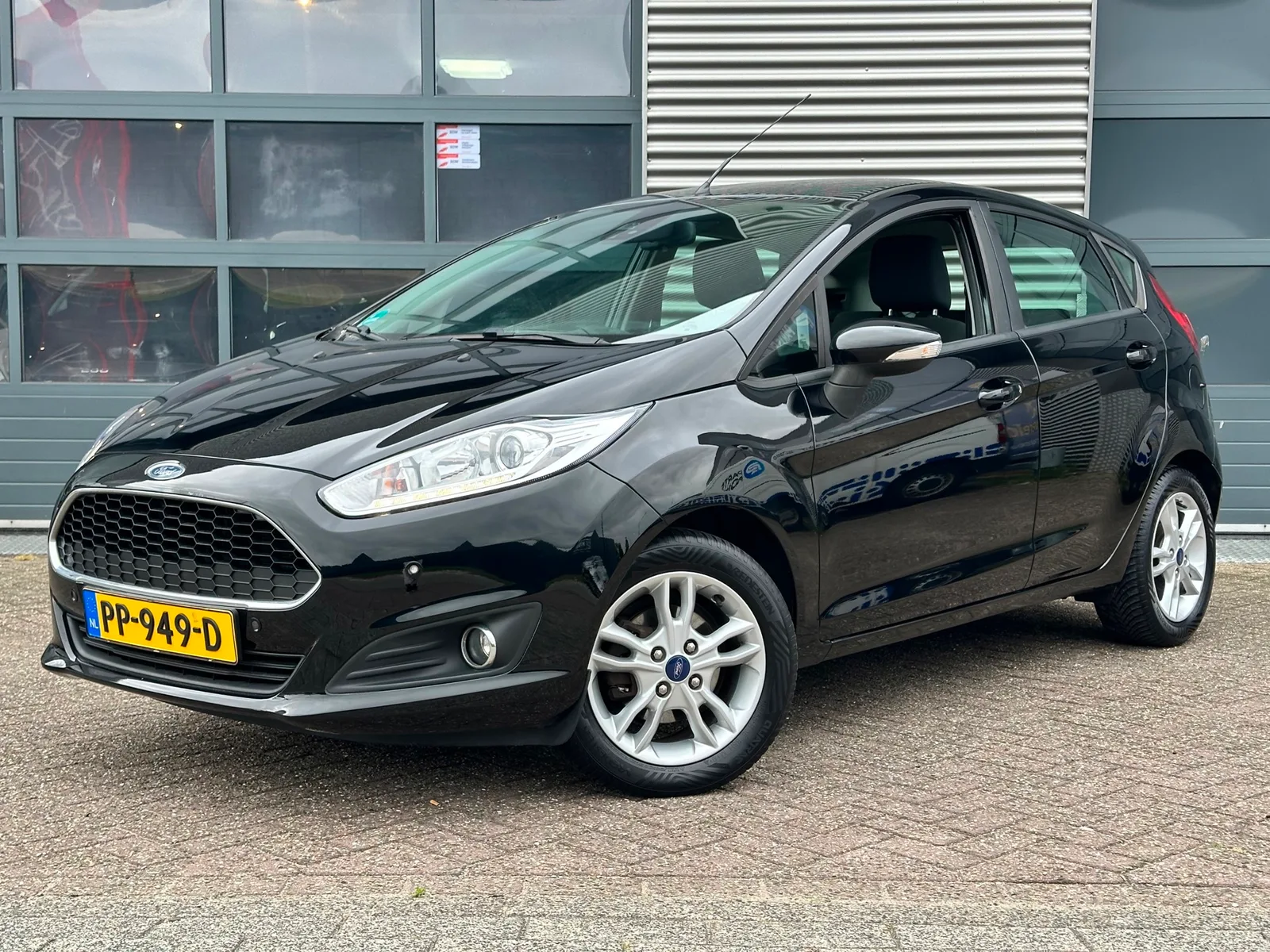 Ford Fiesta (2016) — foto 1
