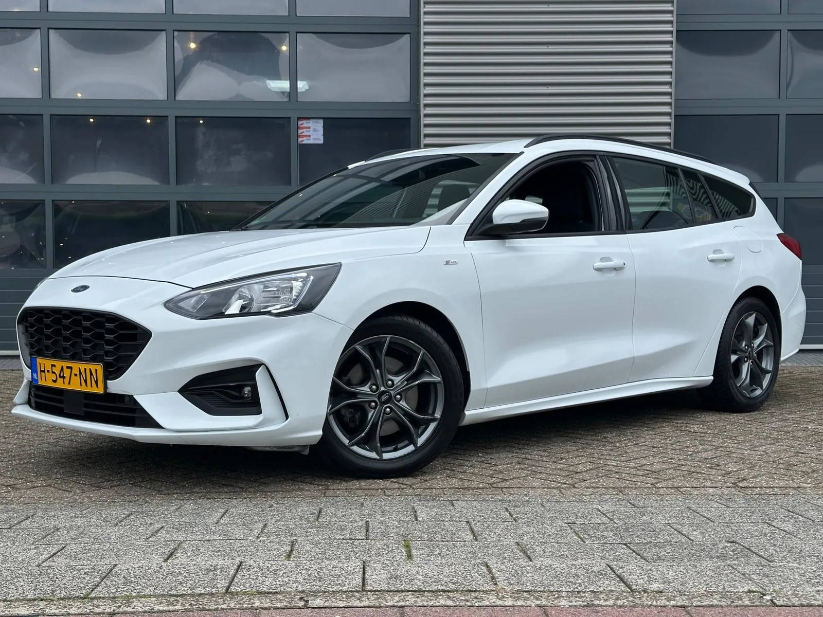 Ford Focus (2020) — foto 1
