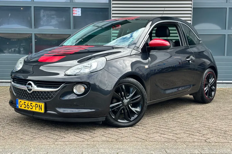 Opel Adam (2013)