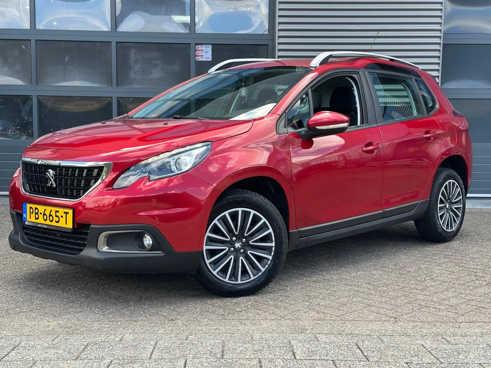 Peugeot 2008 (2017) — foto 1