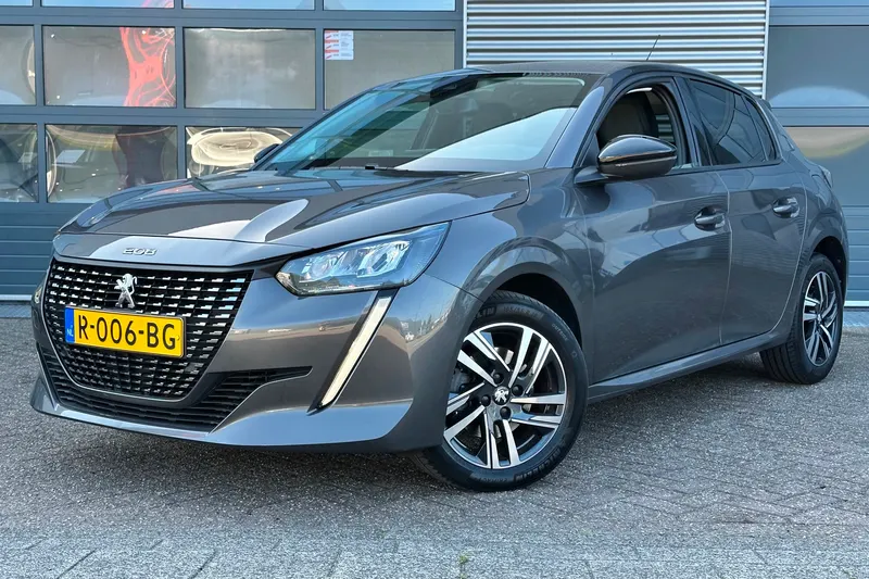 Peugeot 208 (2022)