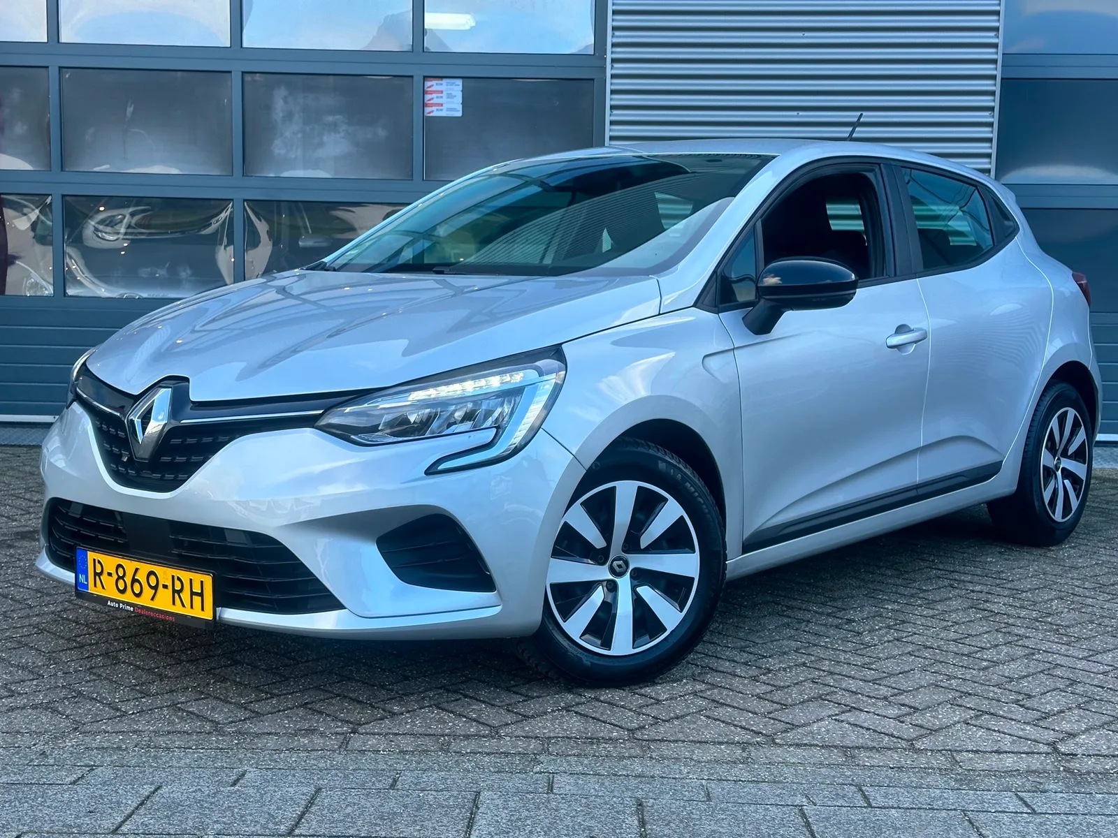 Renault Clio (2022) — foto 1