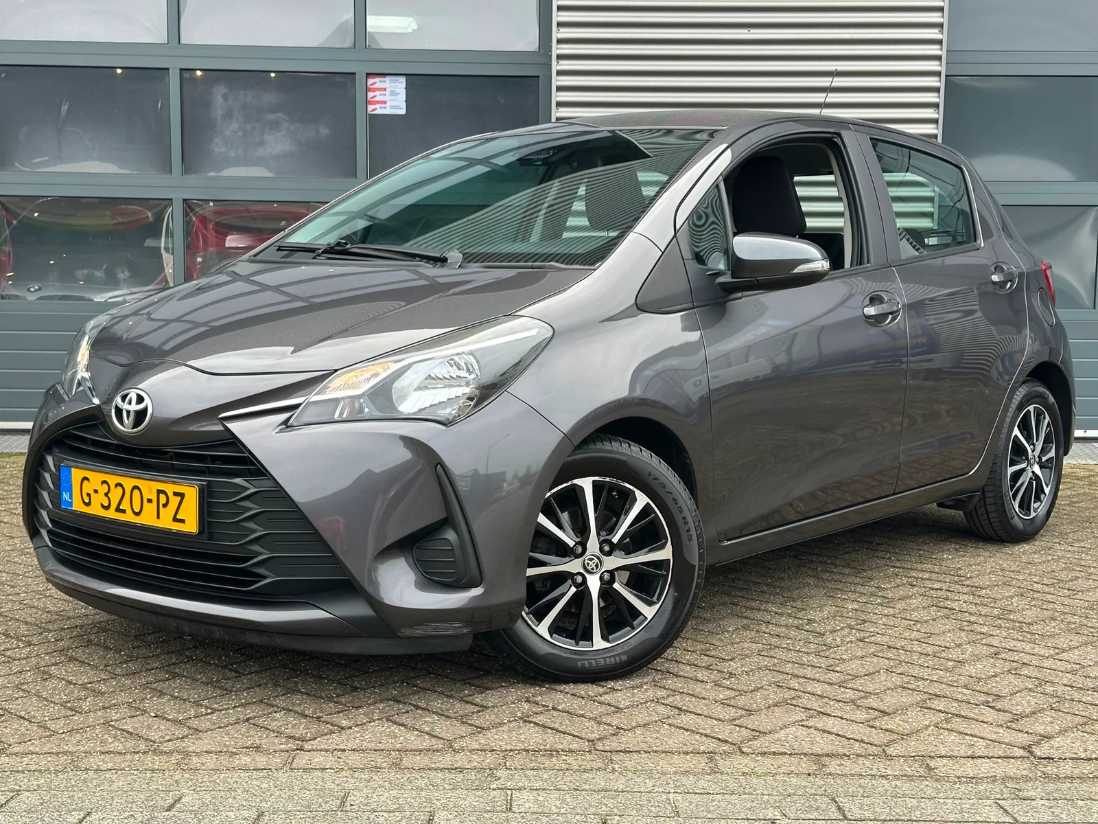 Toyota Yaris (2019) — foto 1