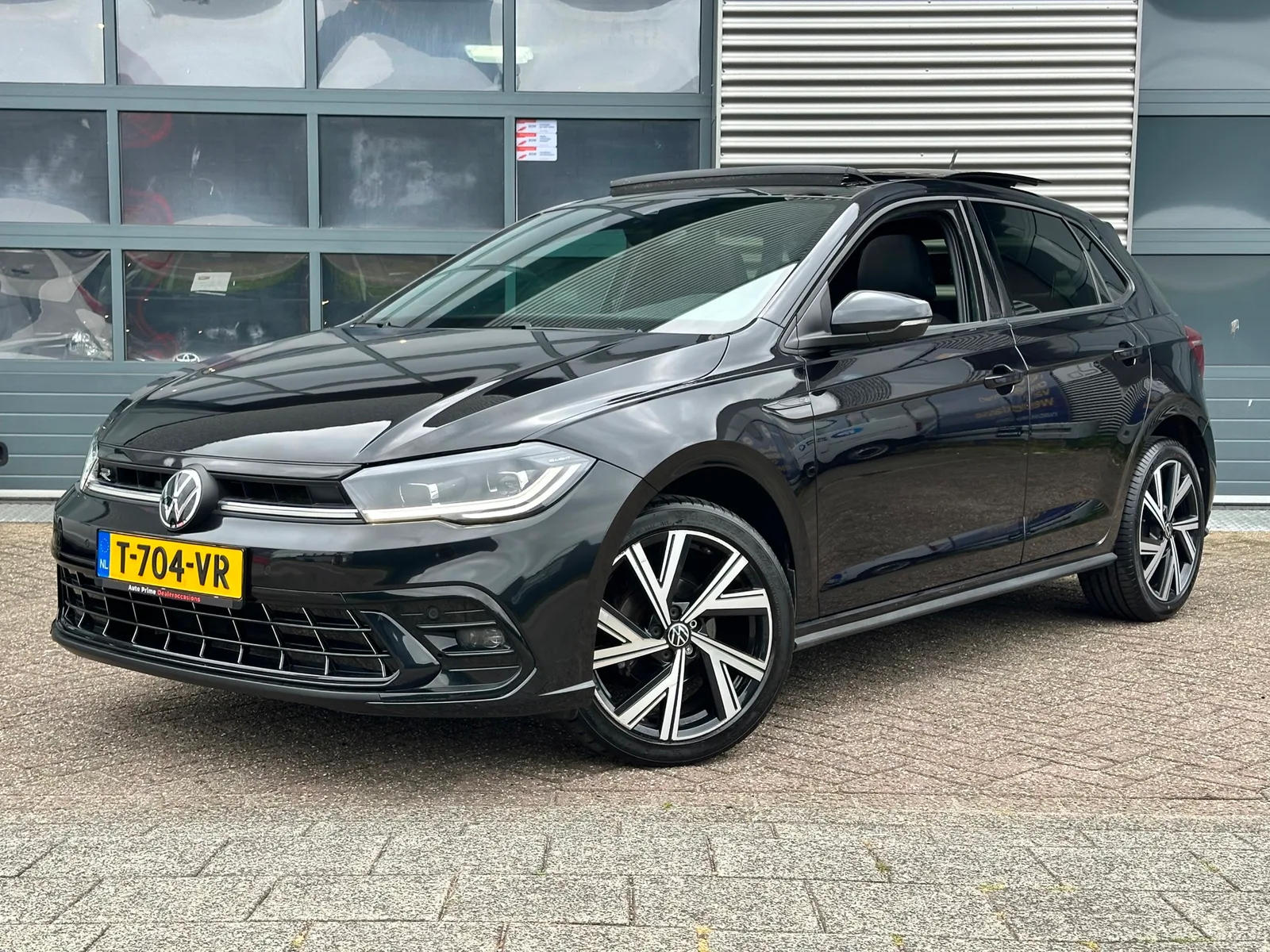 Volkswagen Polo (2023) — foto 1