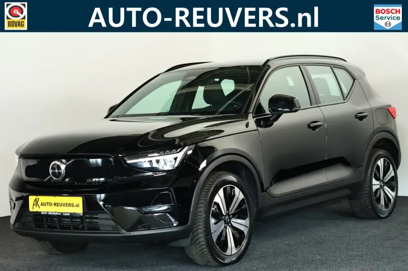 Volvo XC40 (2022)