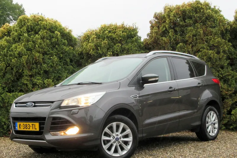 Ford Kuga (2016)