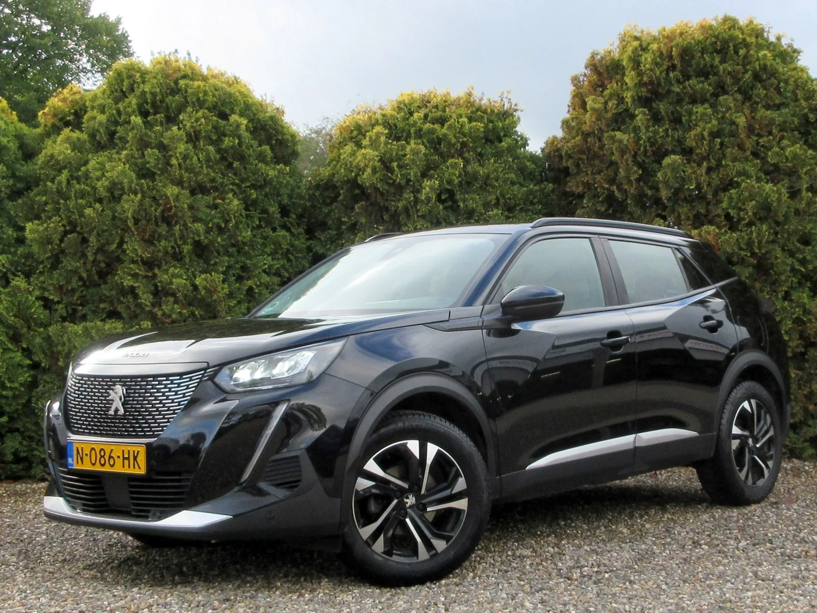Peugeot 2008 (2020) — foto 1