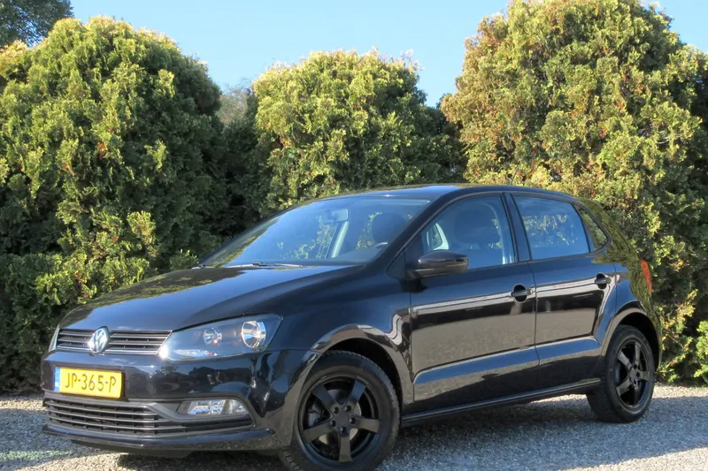 Volkswagen Polo (2015)