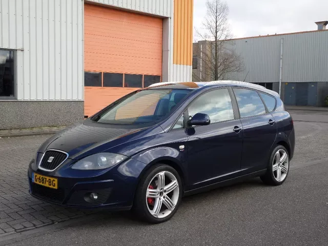 SEAT Altea XL (2011) — foto 1
