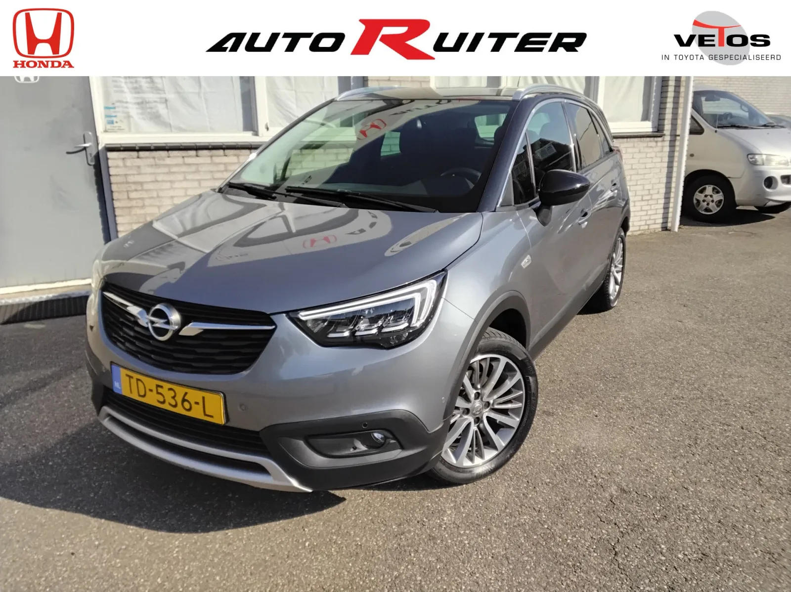Opel Crossland X (2018) — foto 1