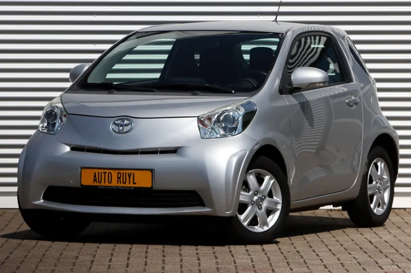 Toyota IQ (2009)