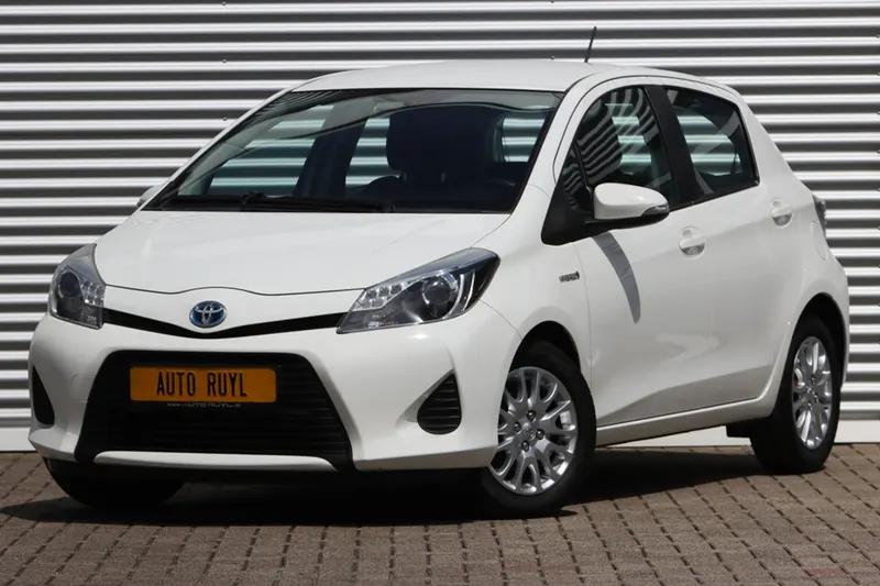 Toyota Yaris (2012)