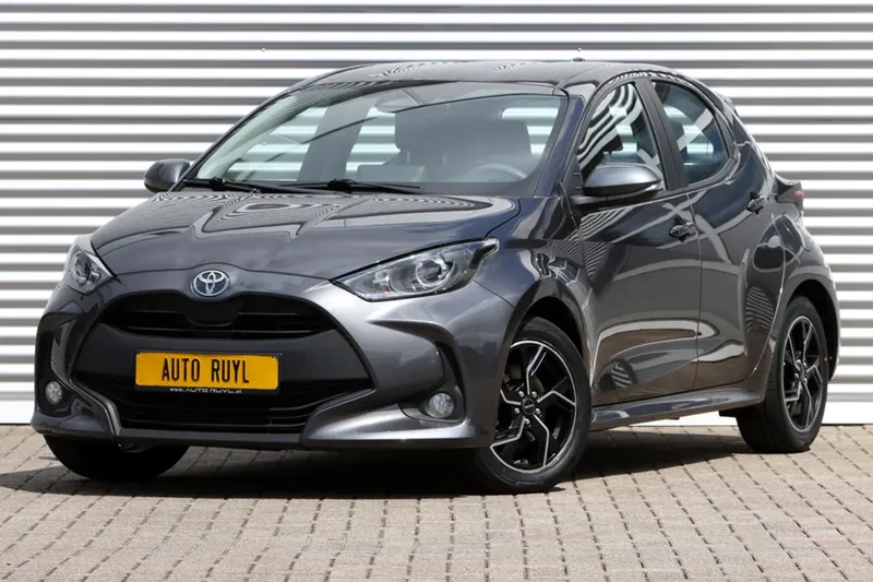 Toyota Yaris (2024)