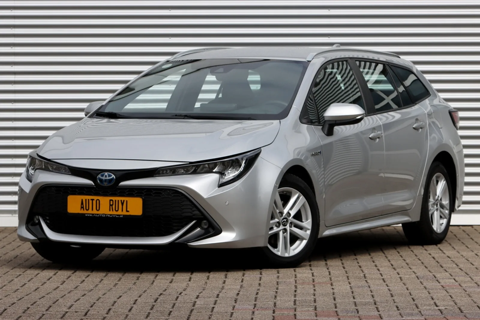 Toyota Corolla (2020) — foto 1