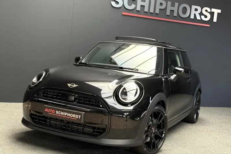 MINI Cooper (2024)