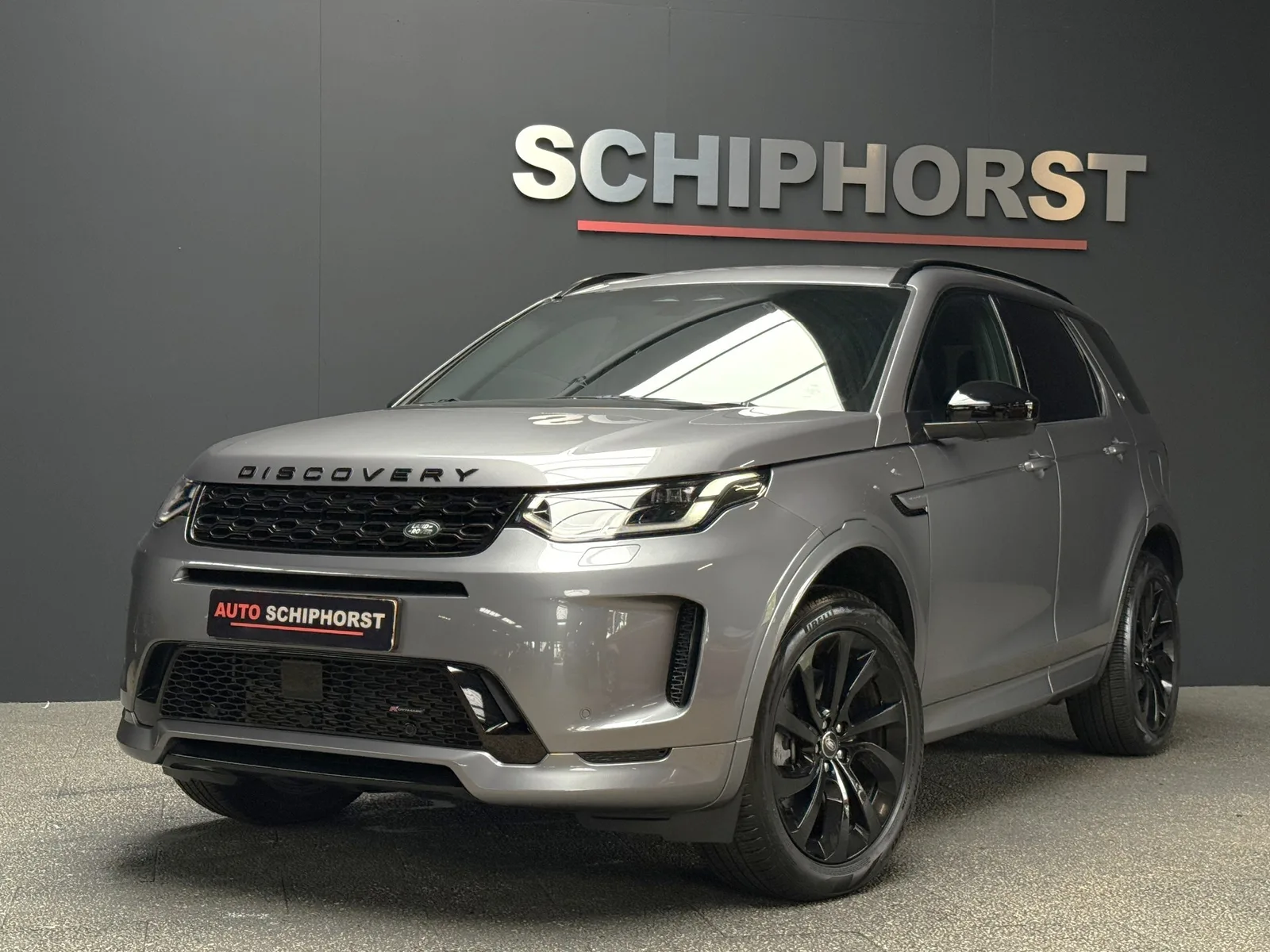Land Rover Discovery Sport (2025) — foto 1