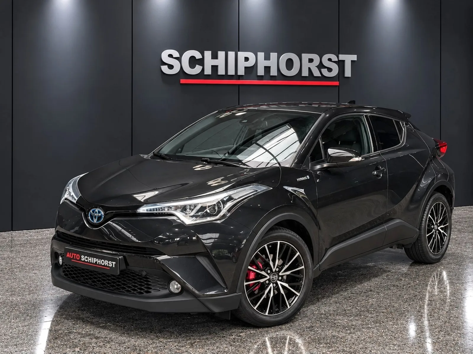 Toyota C-HR (2019) — foto 1