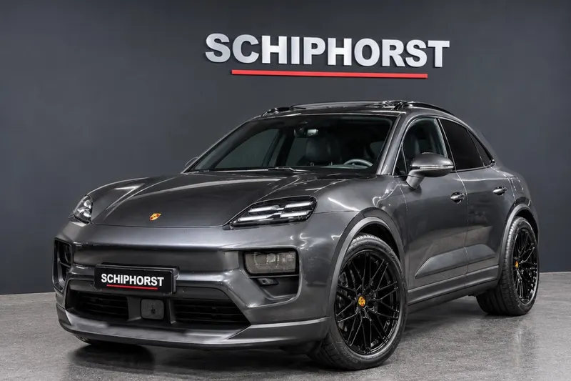 Porsche Macan (2025)