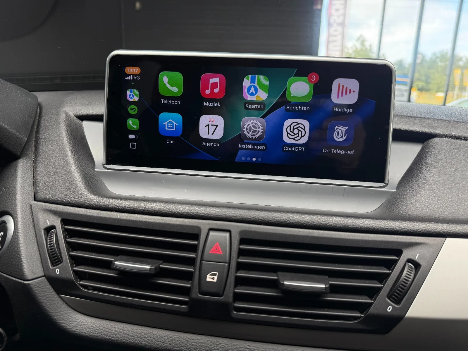 BMW X1 (2010) — foto 1