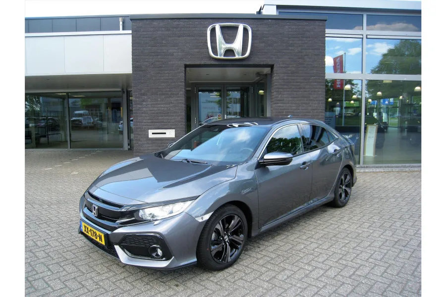 Honda Civic (2019) — foto 1