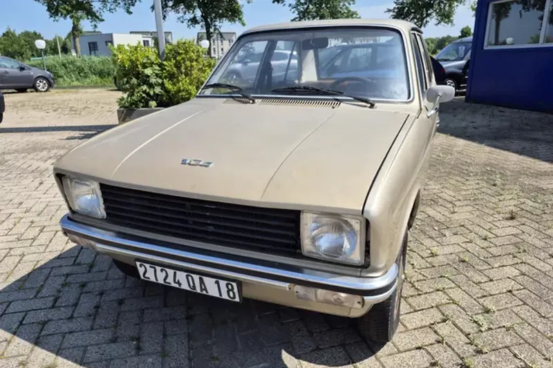 Peugeot 104 (1977)