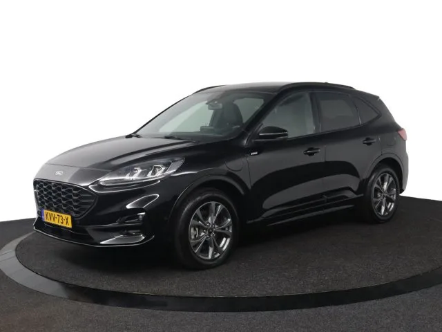 Ford Kuga (2021) — foto 1